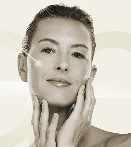 Weibliches Gesicht – CO2-Laser-Behandlung in Tübingen